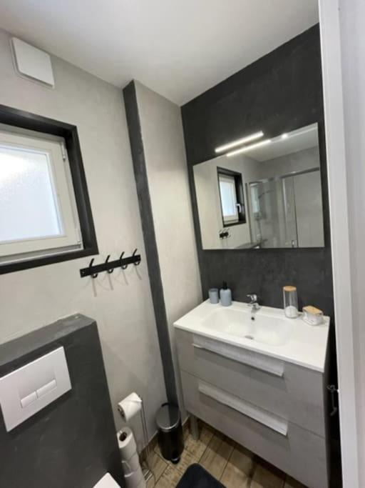 Chic'N Chill Apartment Исудун Екстериор снимка